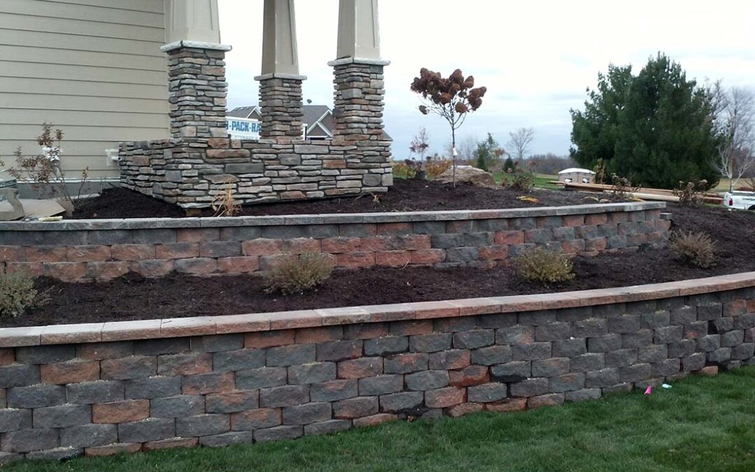 Block Retaining Wall in Burnsville, MN